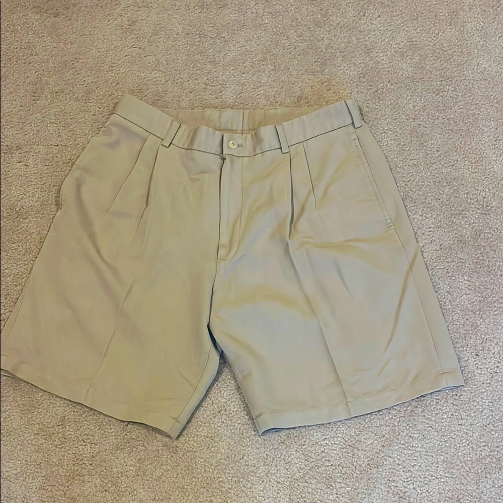 Men's Tan Shorts